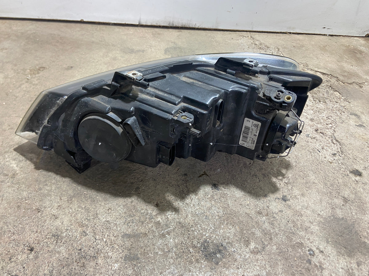 Pravé přední světlo VW Polo 6R 6R1941016E Valeo