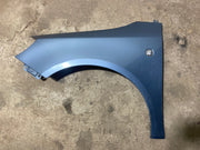 Levý přední blatník Škoda Fabia 2 II 5J SATINE BLAU 9154