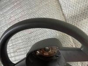 Čtyřramenný volant VW Golf V