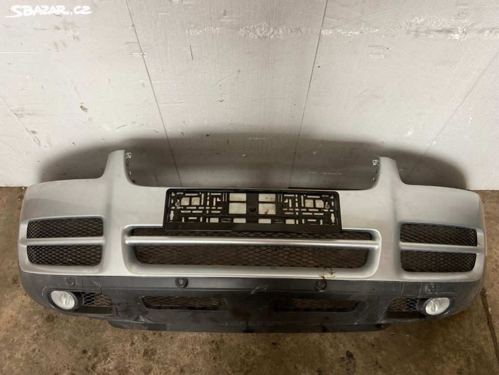 Přední nárazník VW Touareg I kompletní 7L6807217R