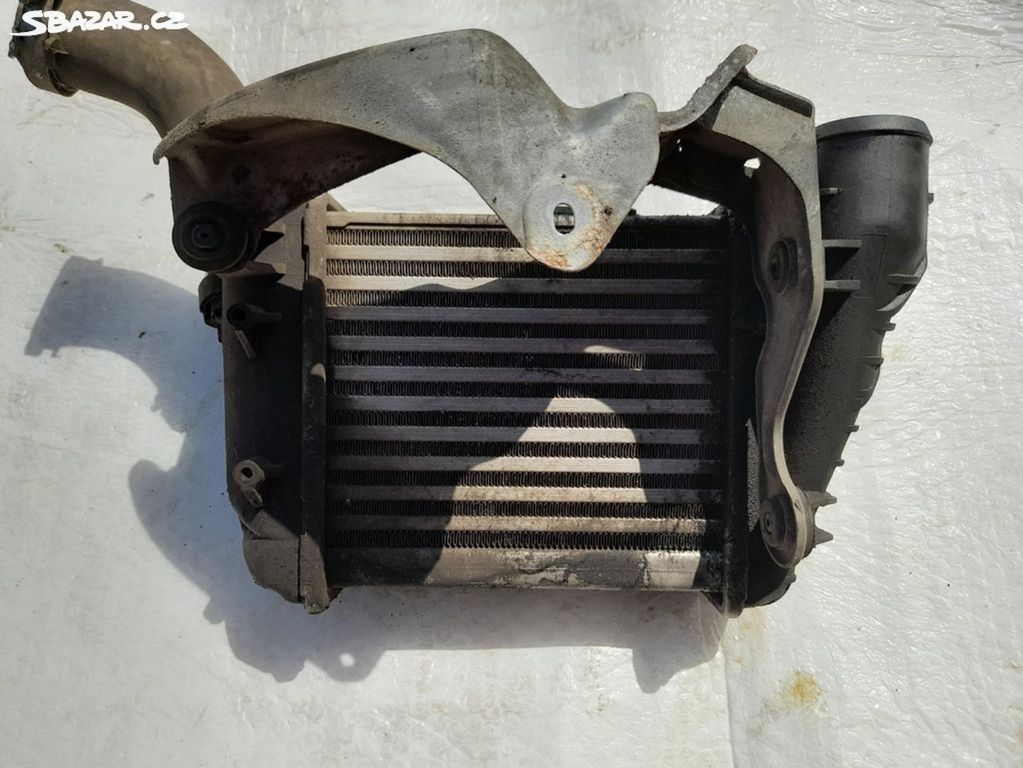 Intercooler Audi A4 B7 2.5 TDI 120kw 8E0145806C